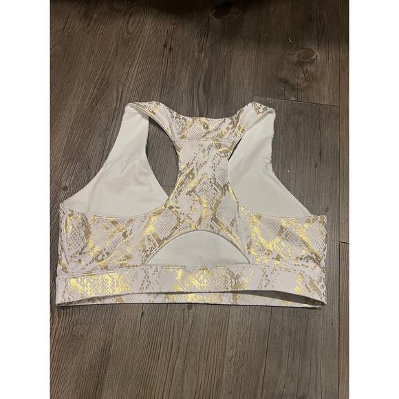 Fabletics workout outfit - Picture 8 of 9